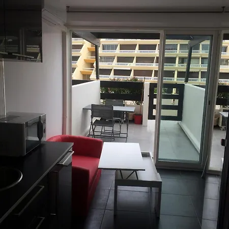 Port Nature Village Naturiste Apartment
